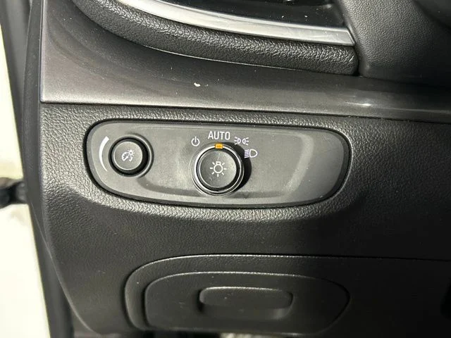 Used 2020 Summit White Buick Preferred image 15