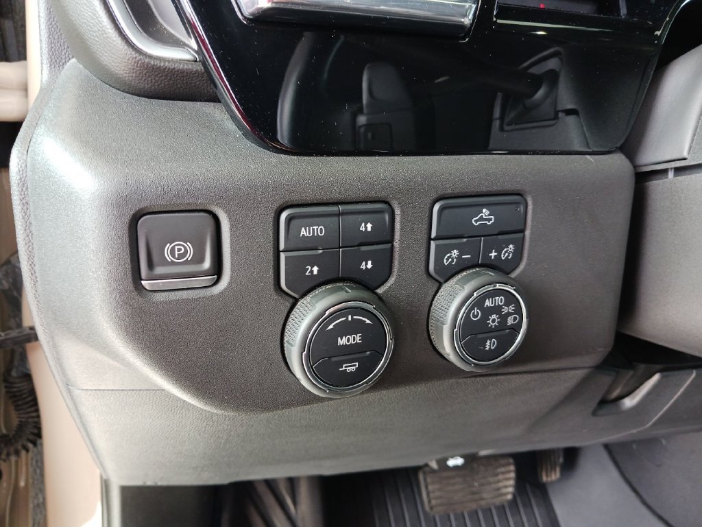 Used 2022 Beige Chevrolet LT Trail Boss image 39