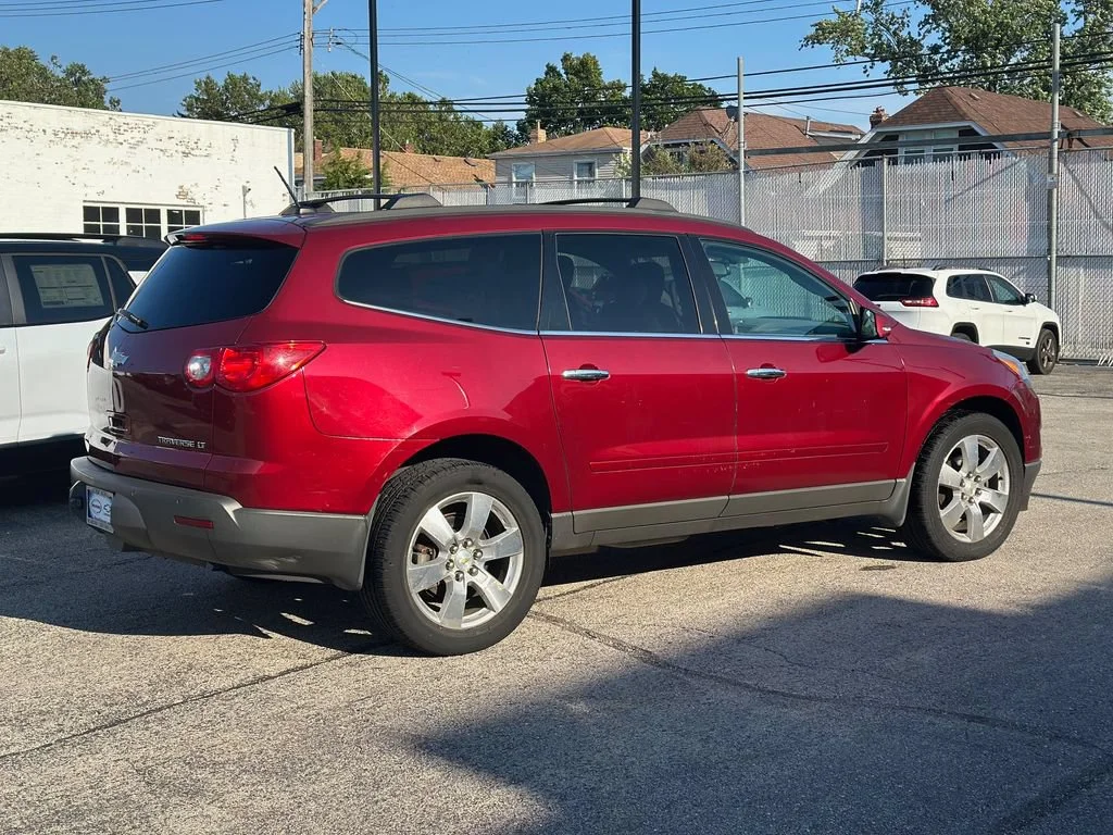 Used 2011 Red Jewel Tintcoat Chevrolet LT w/1LT image 3