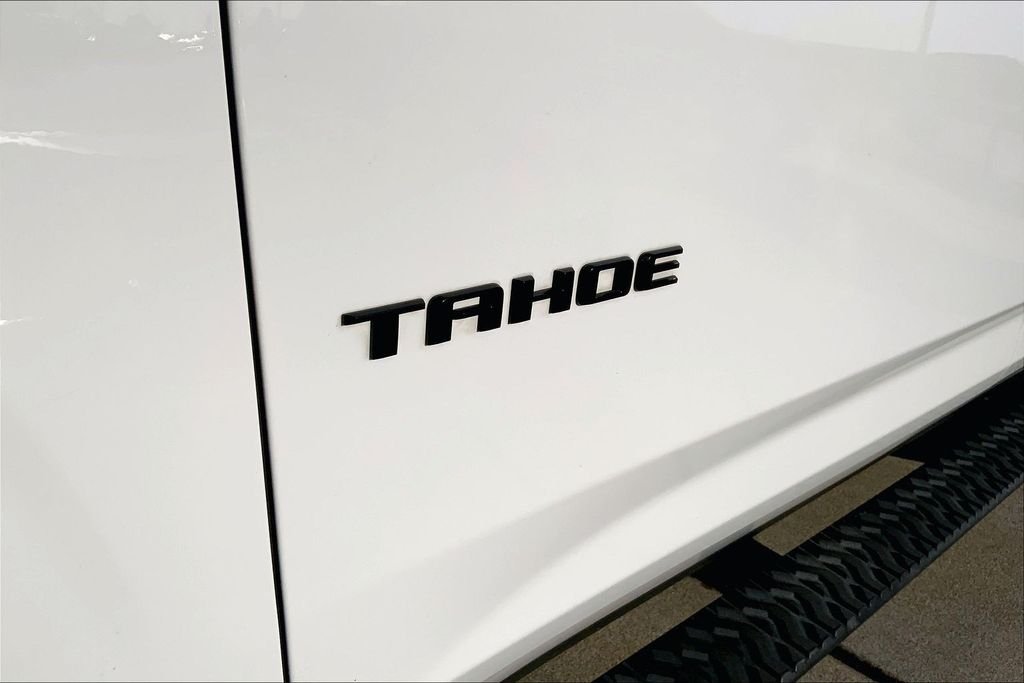 Used 2023 Summit White Chevrolet Z71 image 8