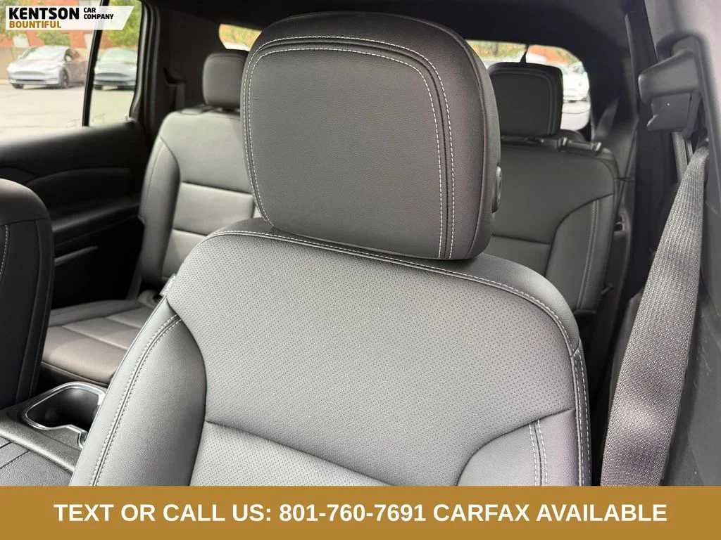 Used 2026 White Chevrolet LT image 22