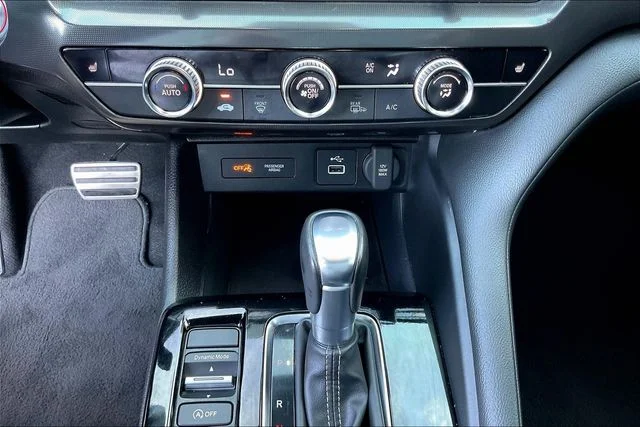 Used 2024  Acura A-Spec Package image 17