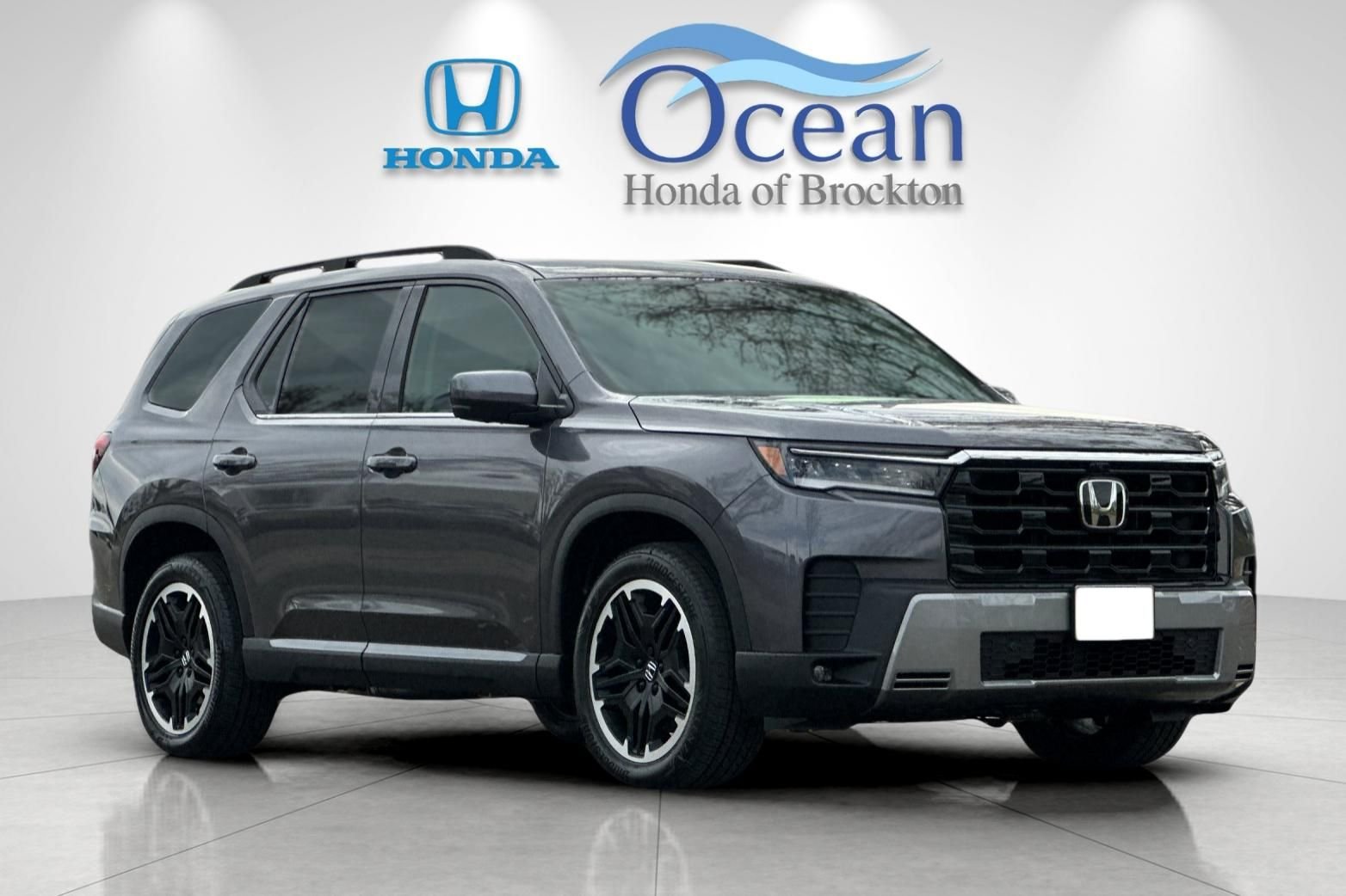 New 2026 Modern Steel Metallic Honda Touring image 7