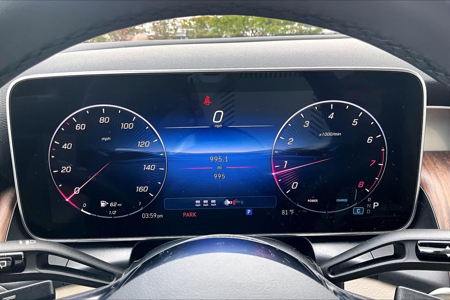 Used 2026 Polar White Mercedes-Benz GLC 300 image 50
