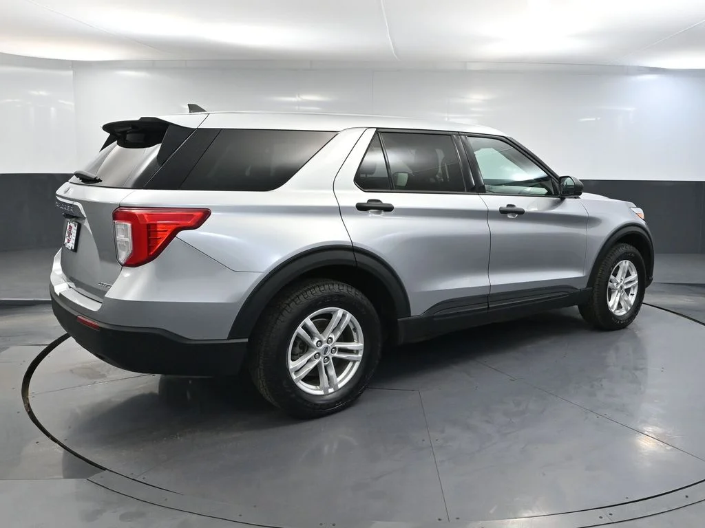 Used 2022 Silver Ford Base image 5