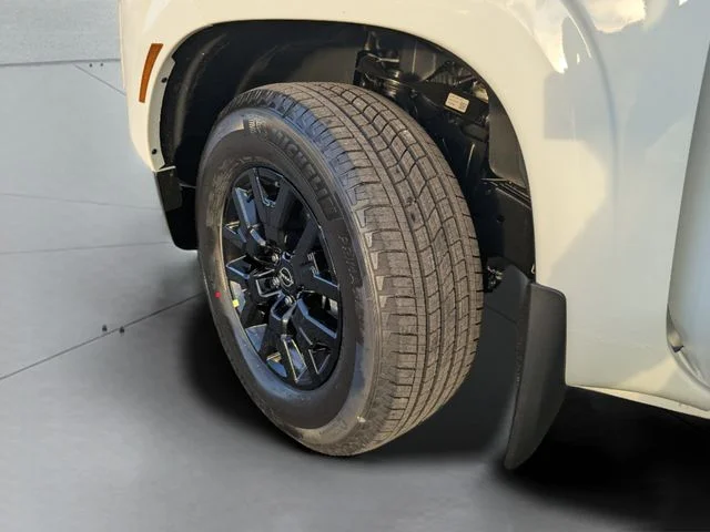 New 2026 Glacier White Nissan Crew Cab SV image 31
