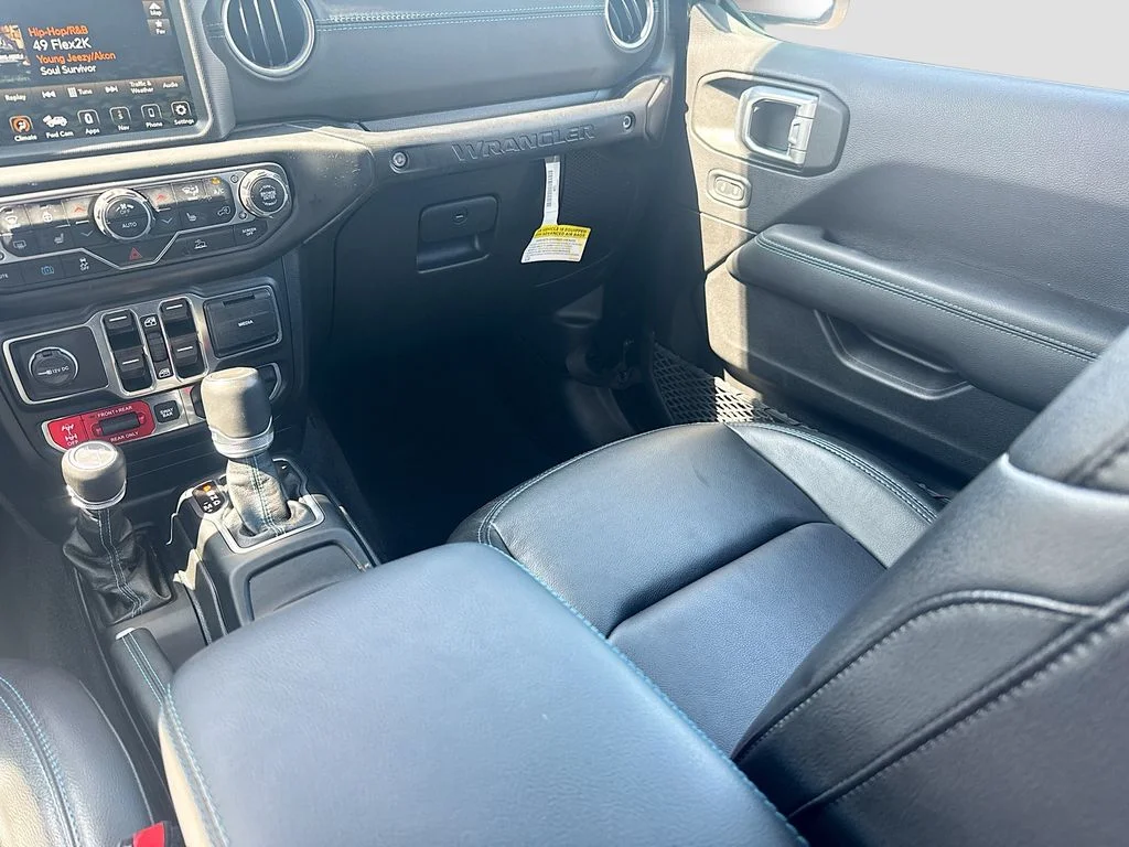 Used 2023 Black Jeep Rubicon 4xe image 26