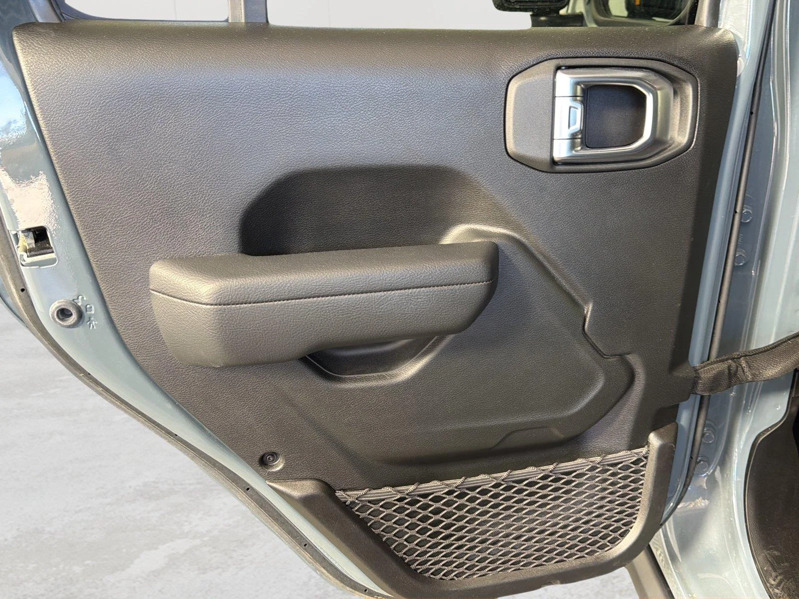 Used 2024 Anvil Clear Coat Jeep Mojave image 14