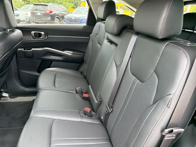 New 2026 White Kia S image 20