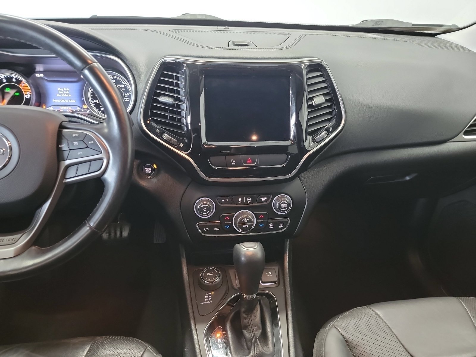 Used 2020 Velvet Red Pearlcoat Jeep Limited image 19