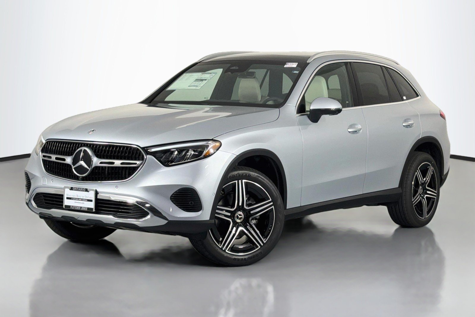 New 2026 Cirrus Silver Metallic Mercedes-Benz GLC 300 SUV image 1