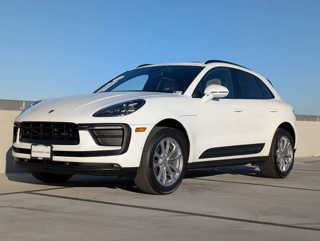 2022 Porsche Macan