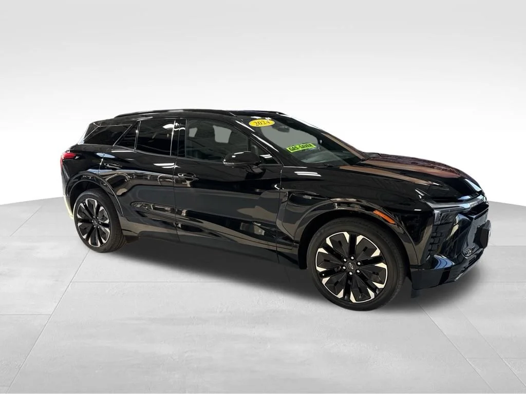 Used 2024 Black Chevrolet RS image 11
