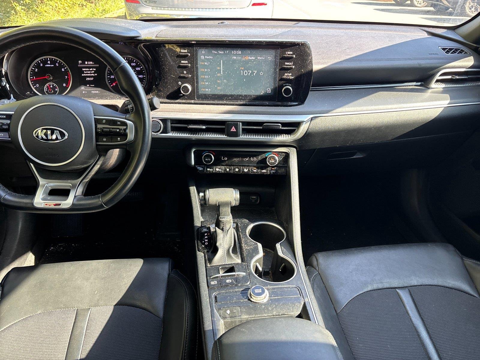 Used 2021 Glacial White Pearl KIA GTLINE image 32