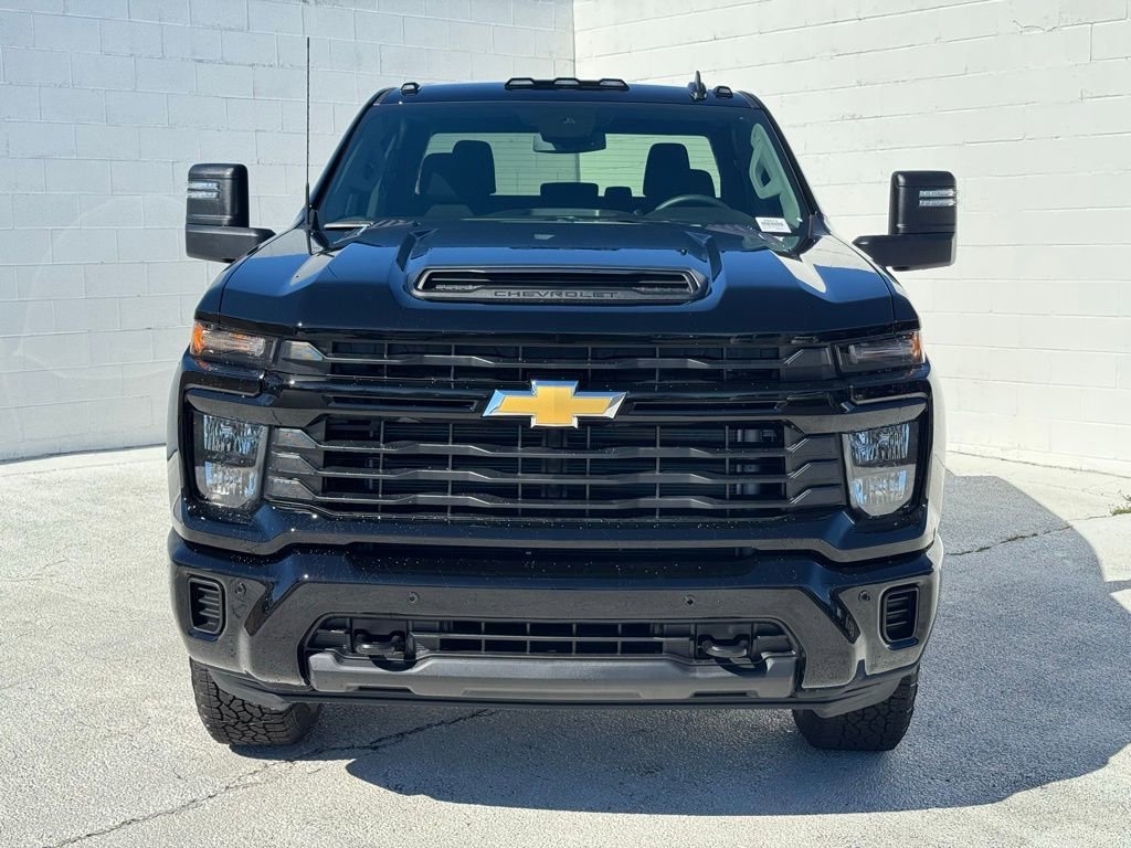 2026 Chevrolet Silverado 2500 HD Custom - Photo 6