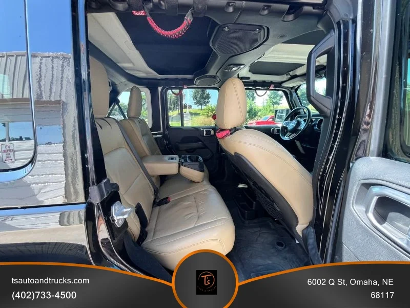 Used 2018 Black Jeep All New Rubicon Sport Utility 4D image 16
