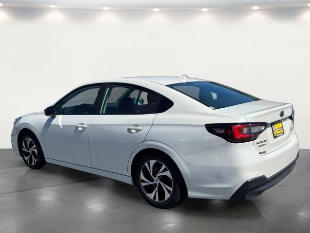 Used 2023 White Subaru Base image 4