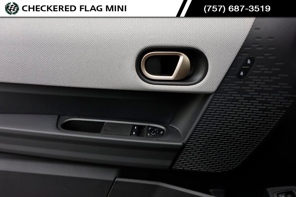 2025 MINI Hardtop 2 Door S - Photo 14