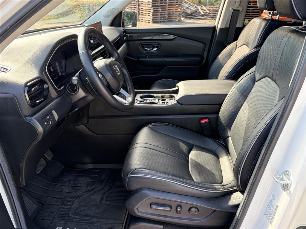 2025 Honda Pilot Elite - Photo 8