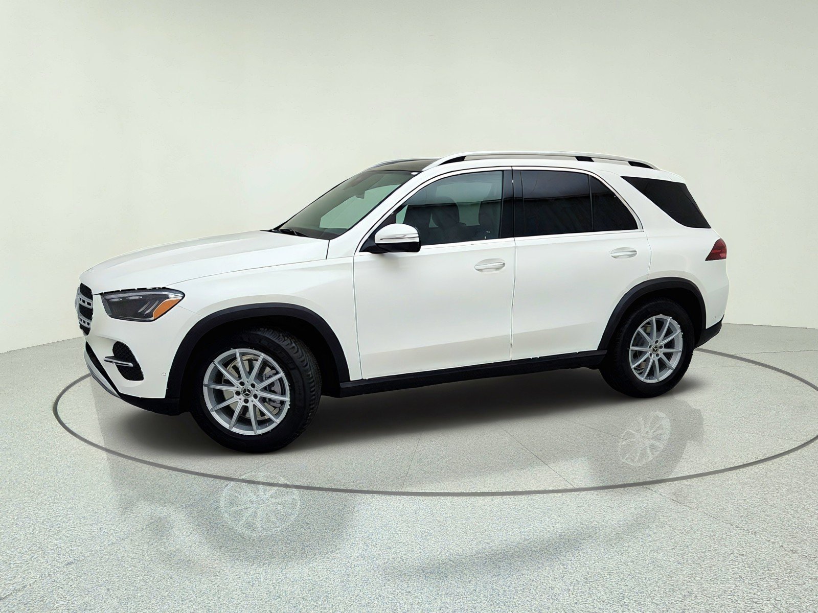 New 2026 Polar White Mercedes-Benz GLE 350 4MATIC® SUV image 15