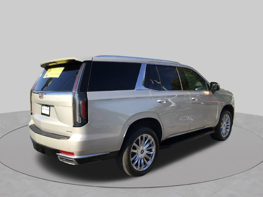 Used 2023 SANDSTONE METALLIC Cadillac 4WD Premium Luxury image 7