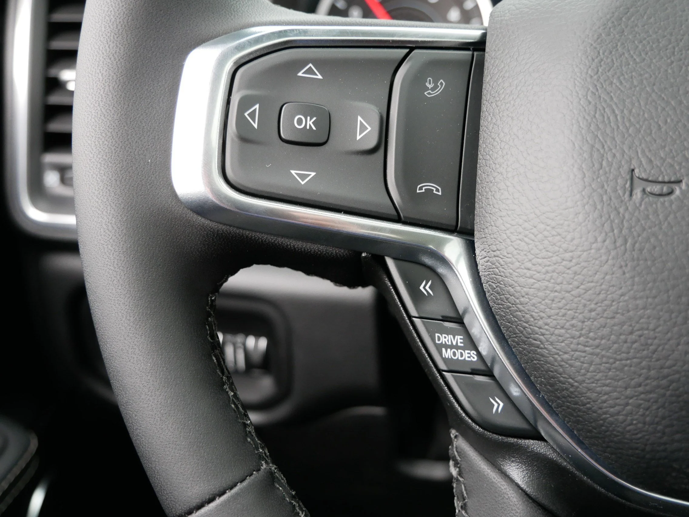 New 2026 Silver Zynith Exterior Paint RAM Laramie image 20