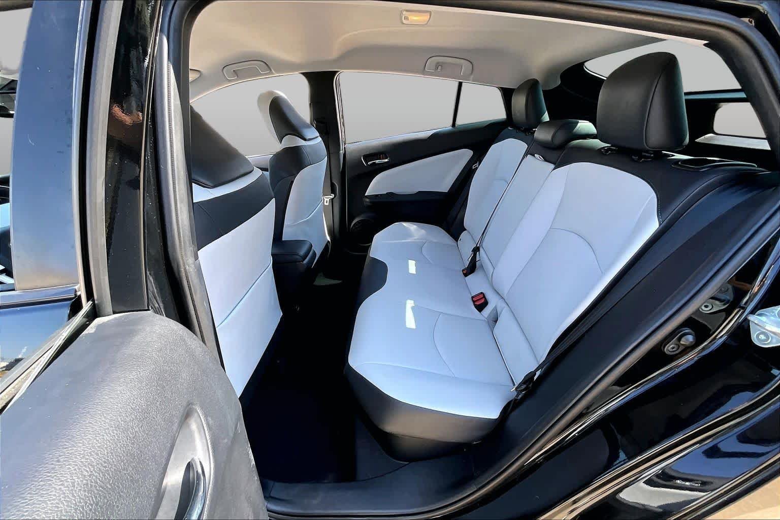 Used 2016 Midnight Black Metallic Toyota Four image 19