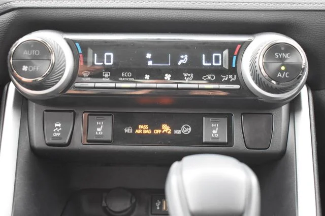 Used 2024 White Toyota XLE image 30