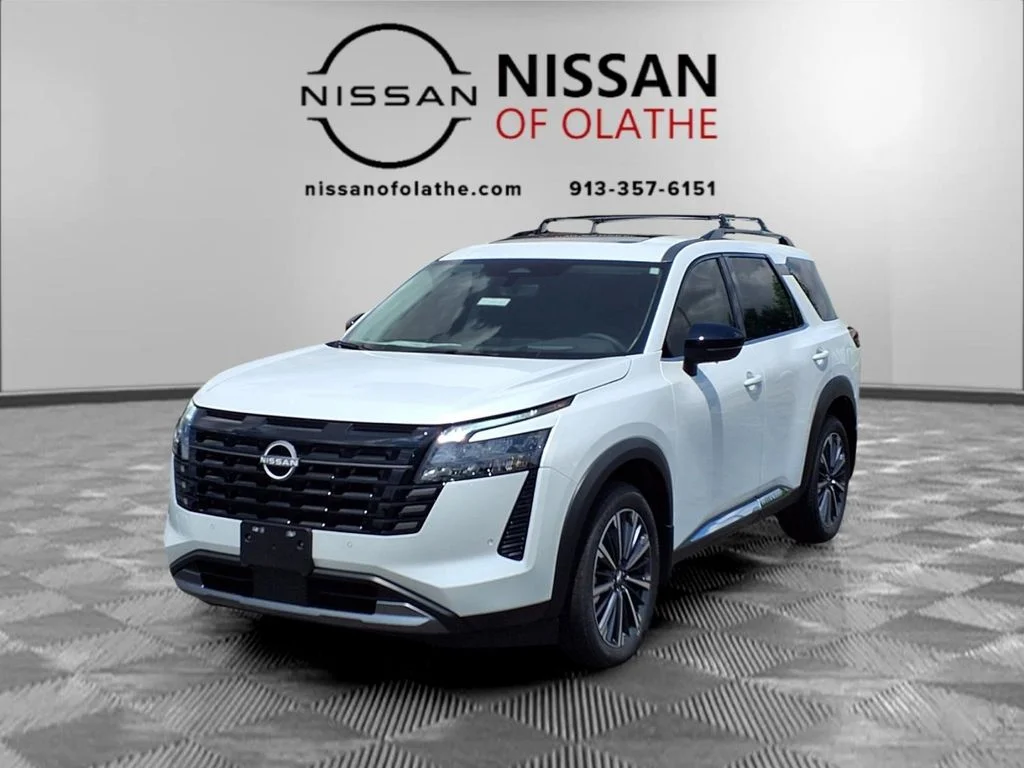 New 2026 Everest White Pearl TriCoat Nissan Platinum image 1