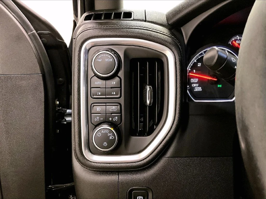 Used 2020 Gray Chevrolet LT Trail Boss image 16