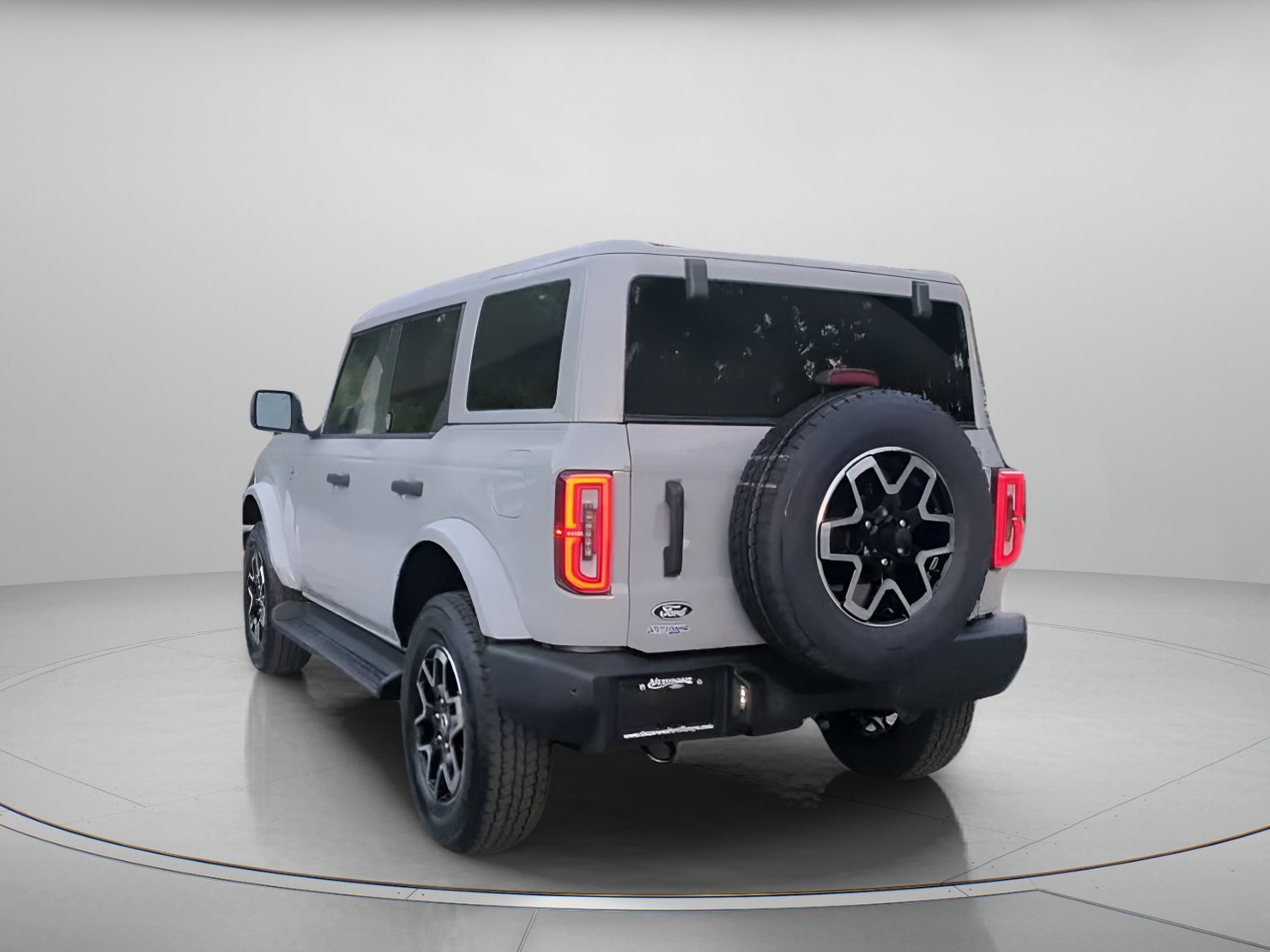 New 2026 Avalanche Gray Ford Outer Banks® image 19