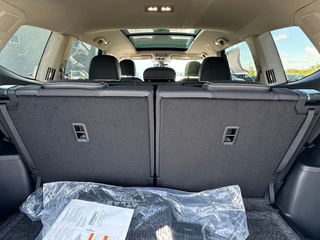 New 2026 Pure Gray Volkswagen 2.0T SEL Premium R-Line image 18