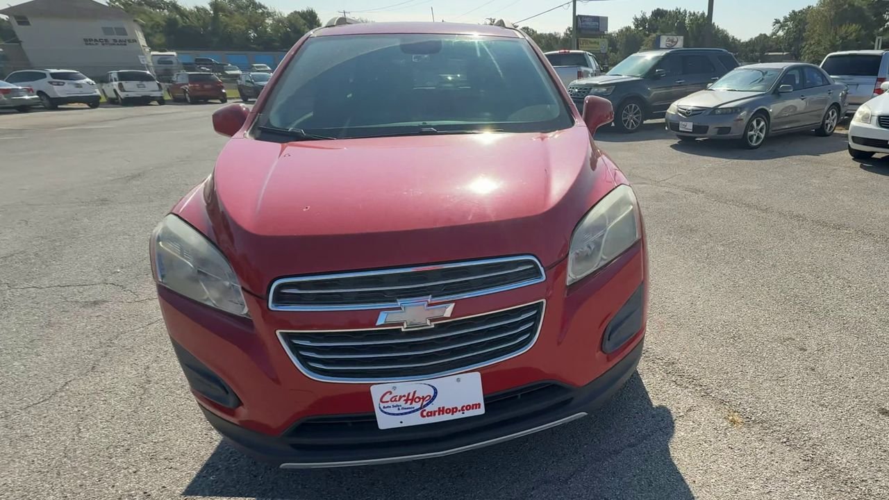 2015 Chevrolet Trax LT photo 2