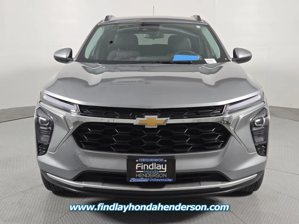 Used 2024 Sterling Gray Metallic Chevrolet LT image 8