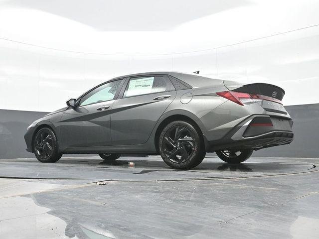 New 2026 Gray Hyundai SEL Sport Plus image 19