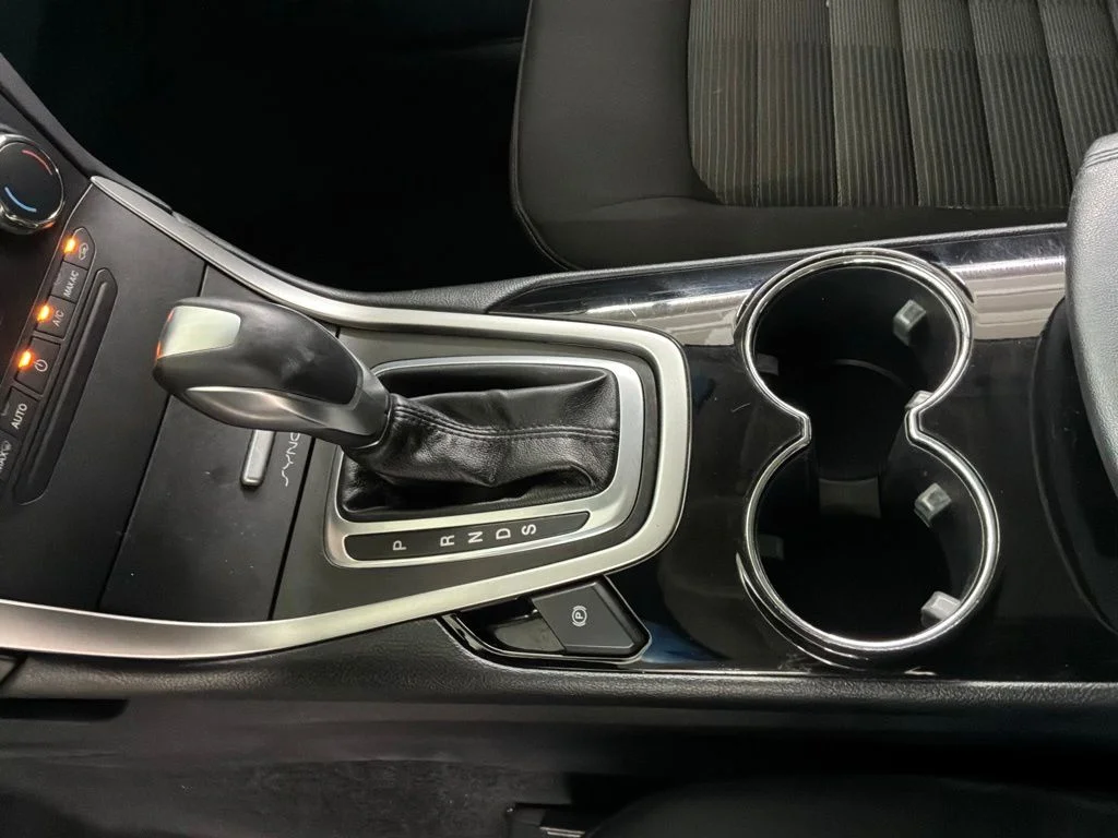 Used 2016 Blue Metallic Ford SEL image 18