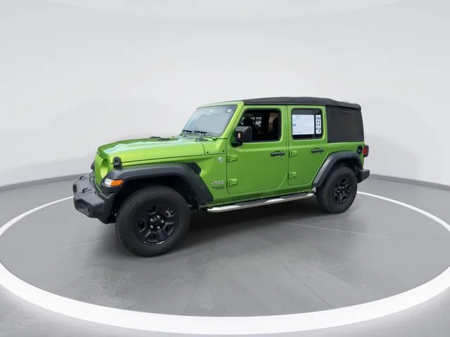 Used 2019 Green Jeep Unlimited Sport image 4