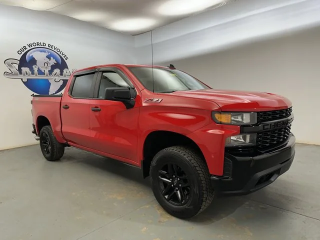 Used 2019 Red Chevrolet Custom Trail Boss image 11