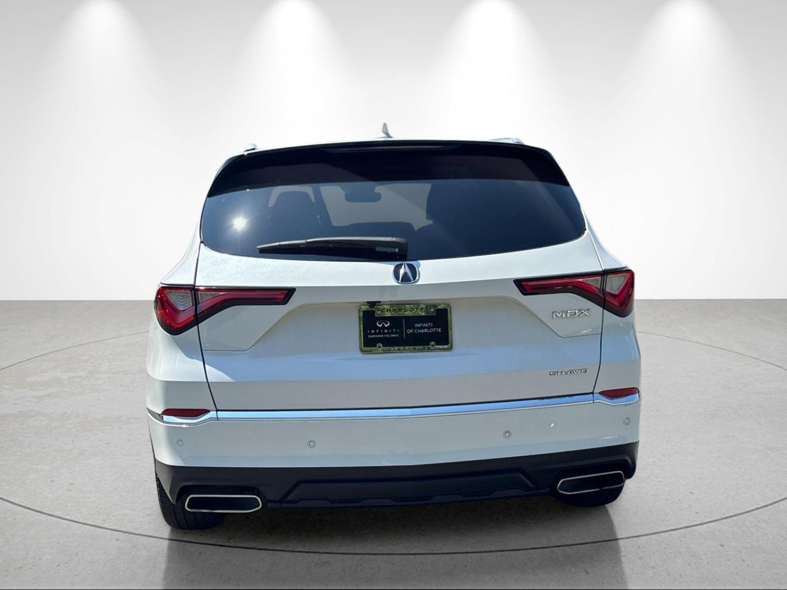 Used 2023 Platinum White Pearl Acura w/Advance Package image 4