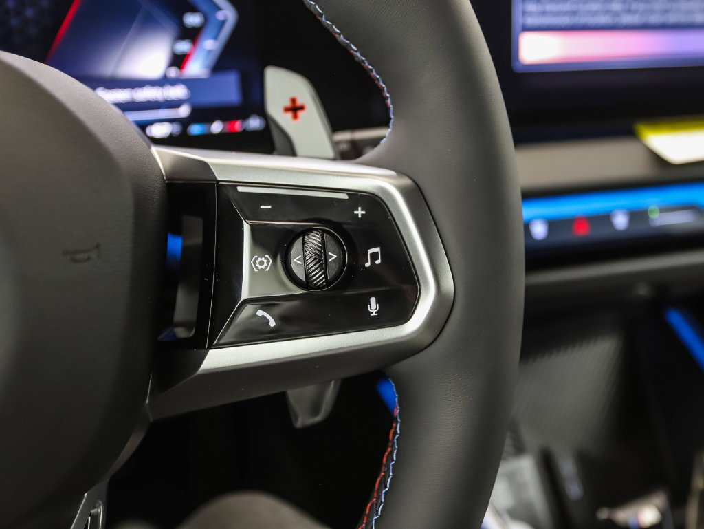 New 2026 Black Sapphire Metallic BMW M50 xDrive image 13