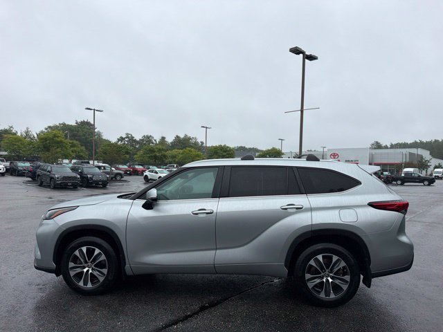 Used 2023 Celestial Silver Metallic Toyota XLE image 9