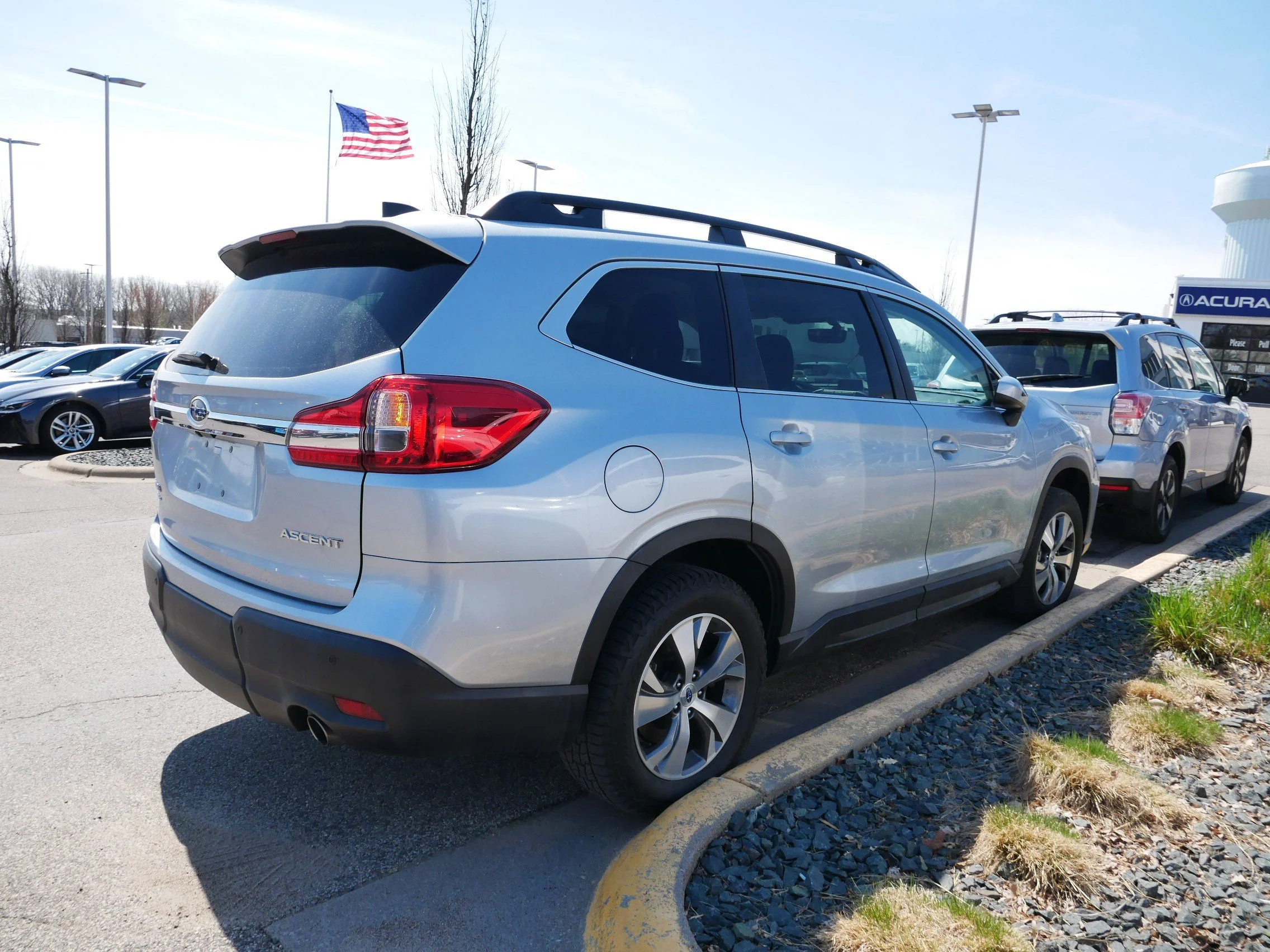 Used 2021 Ice Silver Metallic Subaru Premium image 5