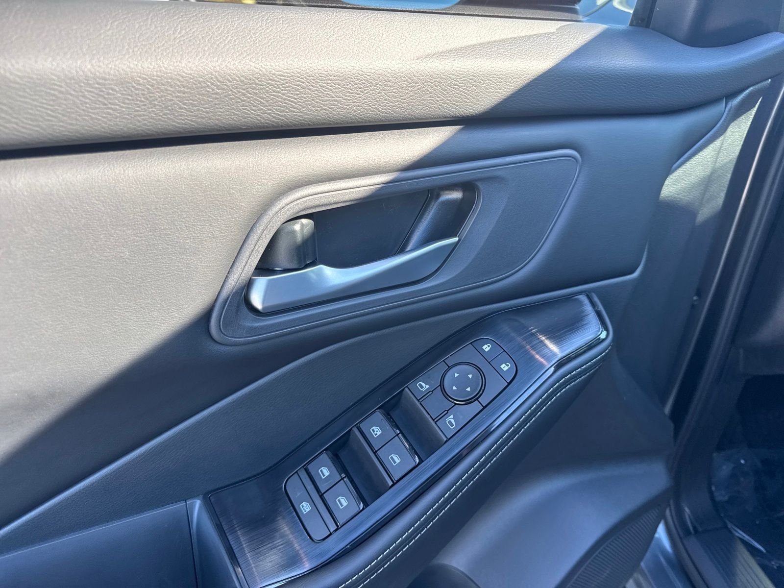 New 2026 Nissan Rogue SV 4D Sport Utility