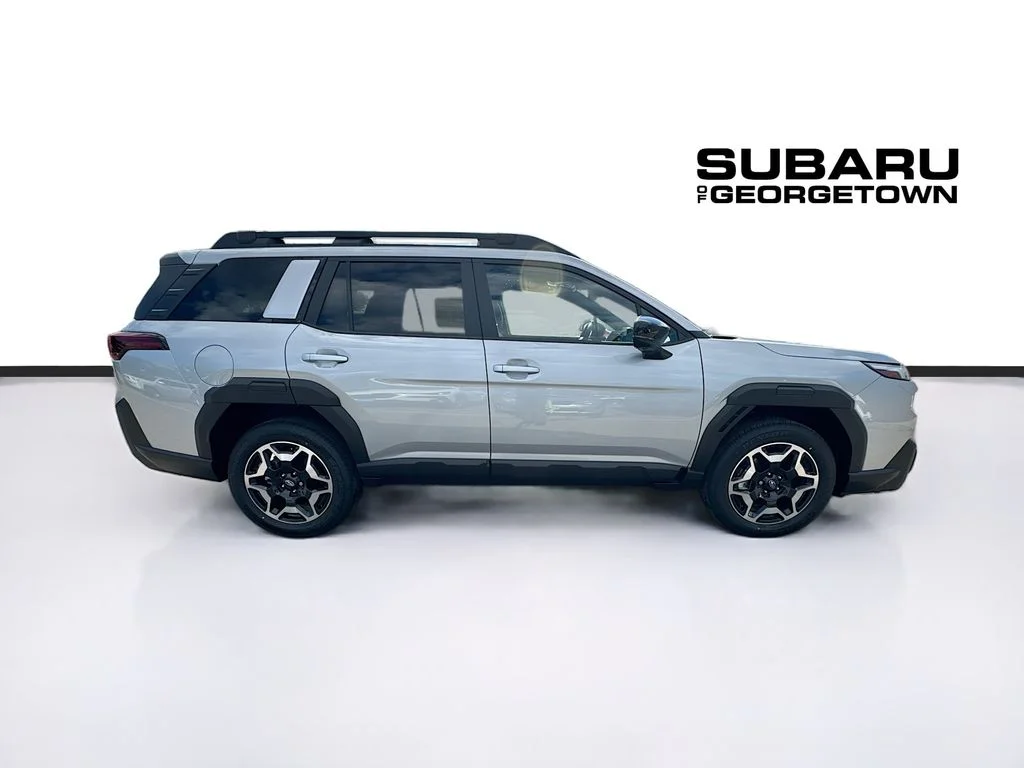 New 2026 ICE SILVER METALLIC Subaru Touring image 8