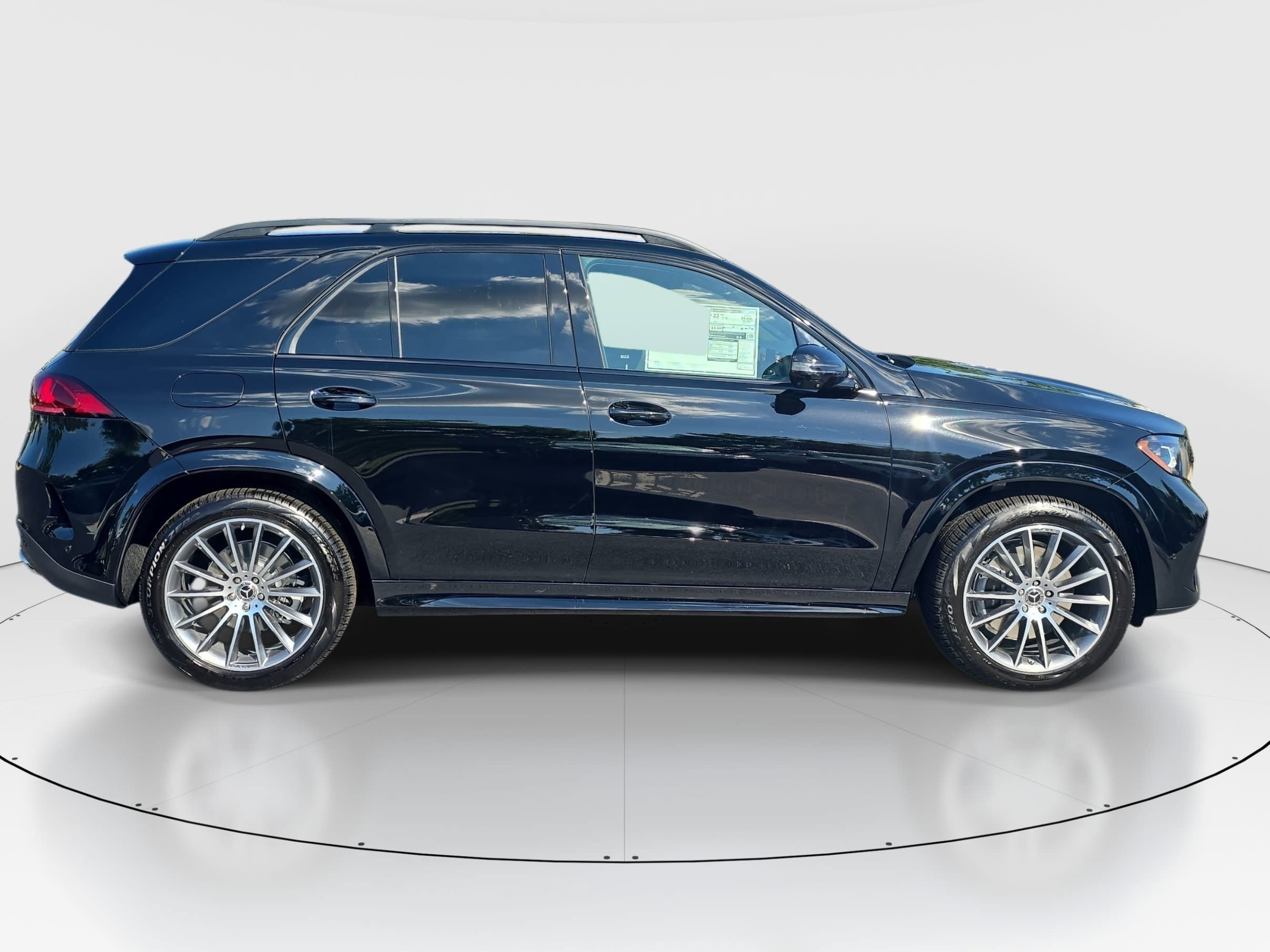 New 2027 Black Mercedes-Benz GLE350 image 4