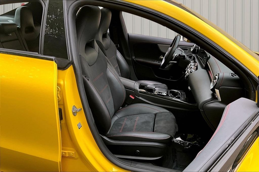 Used 2020 Yellow Mercedes-Benz CLA 250 image 29