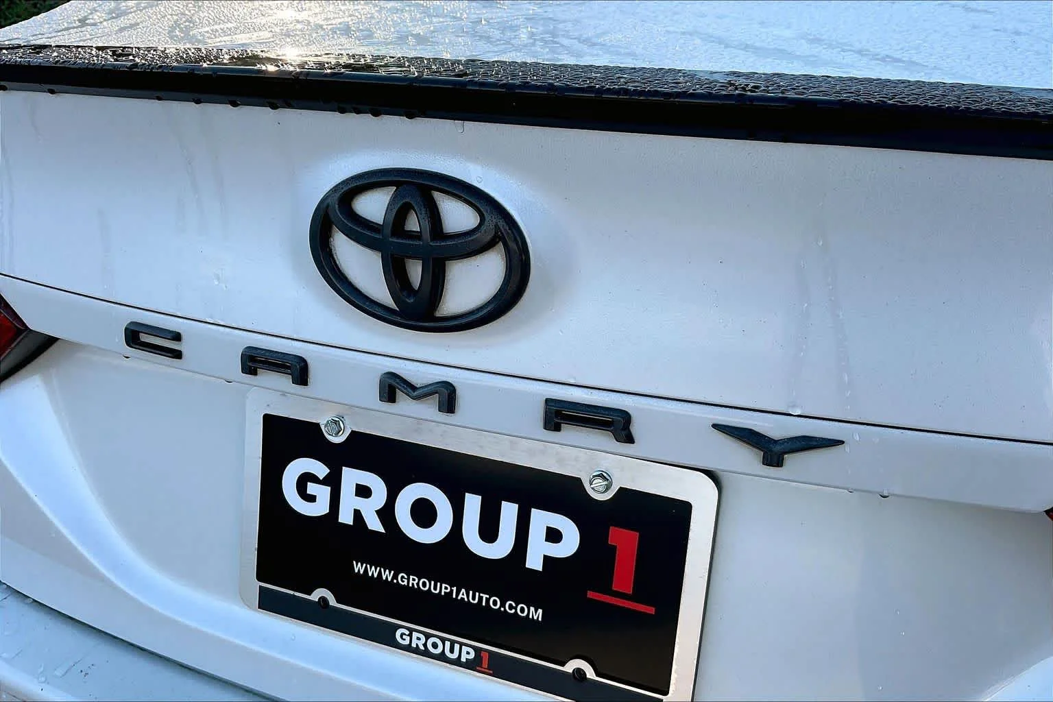 Used 2020 Wind Chill Pearl/Midnight Black Metallic Toyota XSE image 31