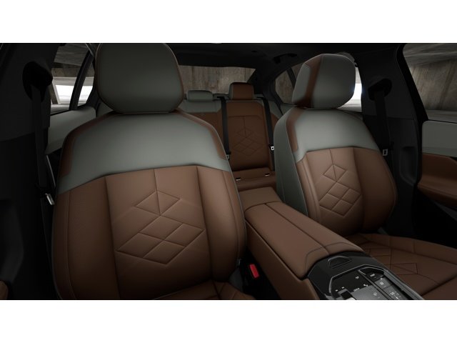 New 2027 Carbon Black Metallic BMW 540i xDrive image 11
