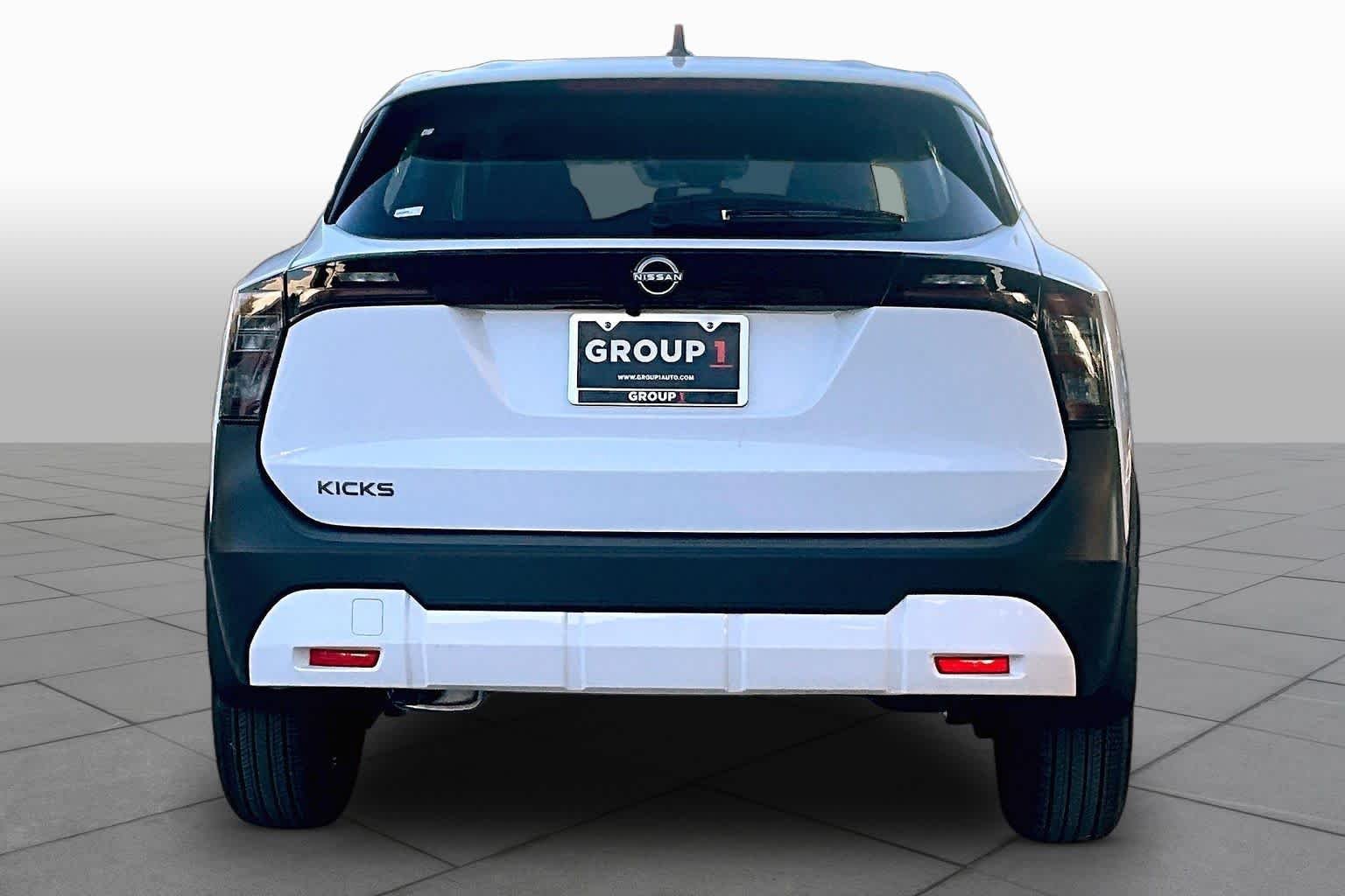 New 2027 QM1/FRESH POWD Nissan S image 4