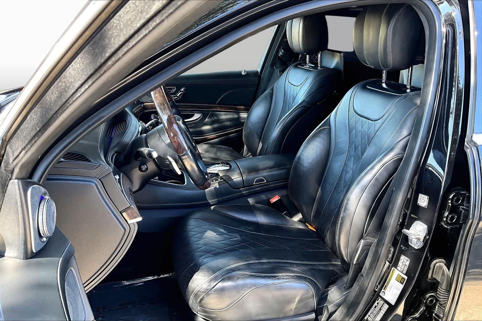 Used 2019 Obsidian Black Metallic Mercedes-Benz S 560 image 8